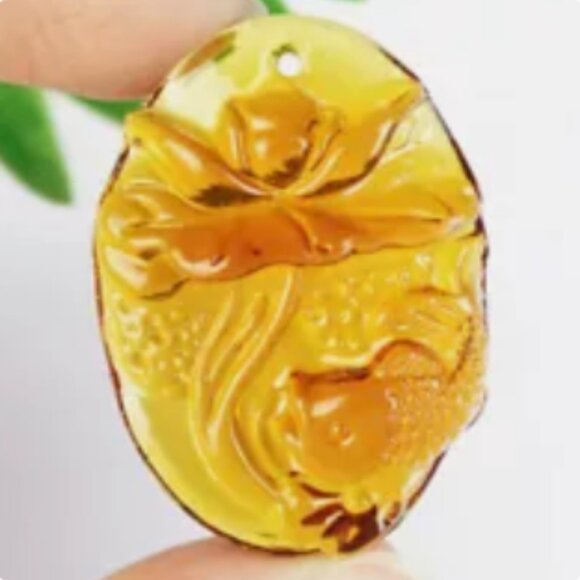 Bundle of 1 Carved Sun & 2 Carved Lotus Carp Beads / Pendants - Picture 3 of 6